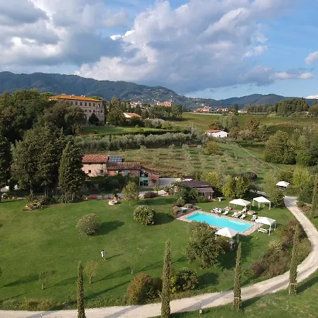 Relais Del * Capannori